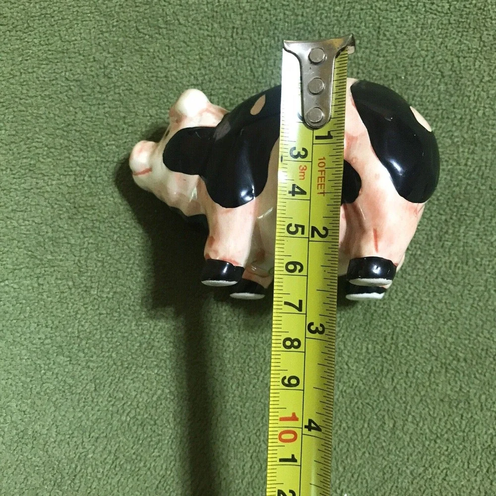 Ceramic Pig Salt Or Pepper Shaker‎ Black White